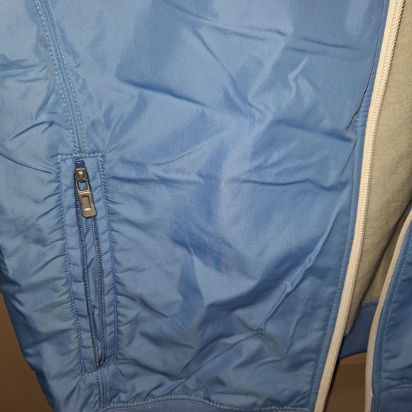 Vintage Nike Sky Blue Hooded Windbreaker - Picture 4 of 5